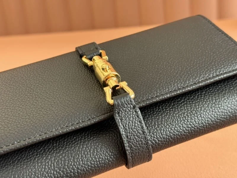 UrbanChic Gucci Wallets Purse 49533