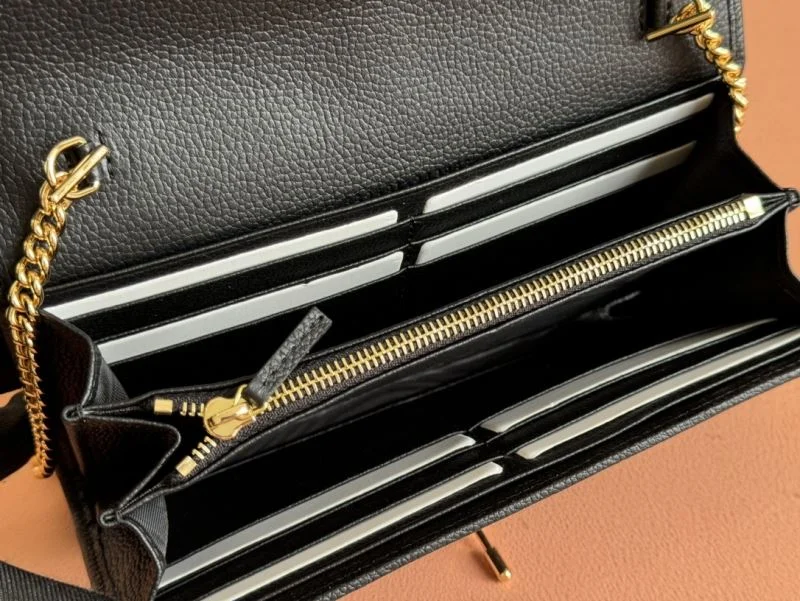 UrbanChic Gucci Wallets Purse 49533