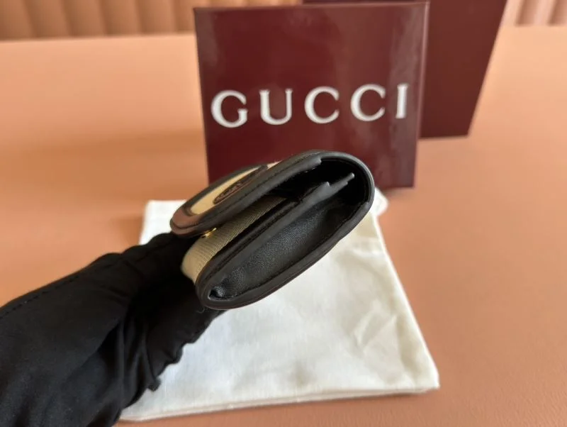 Gucci Wallets Purse ComfortFit 49561