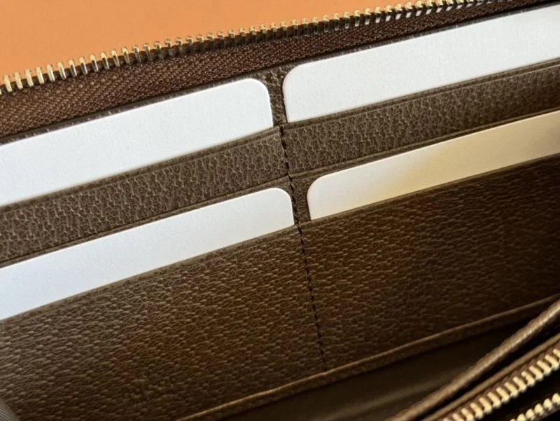Gucci Wallets Purse NewStyle 49525