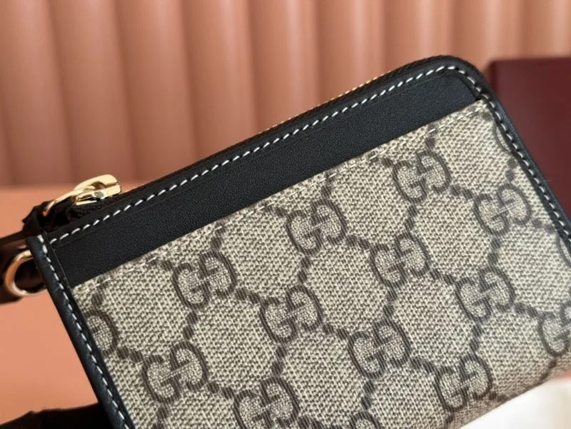 Gucci Wallets Purse TechFriendly 49520