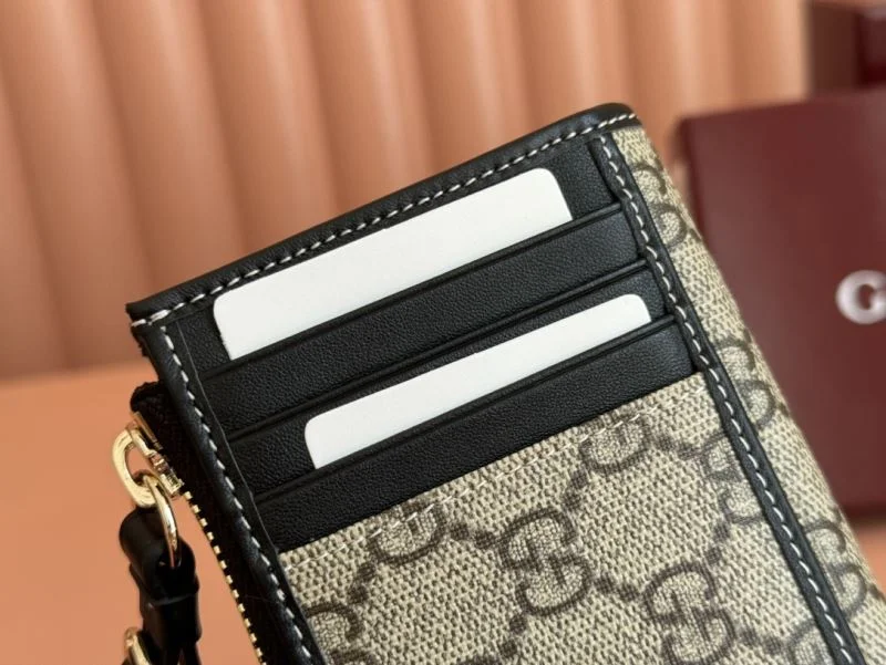 Gucci Wallets Purse TechFriendly 49520