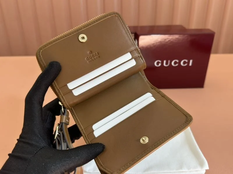 Gucci Wallets Purse Chic 49517