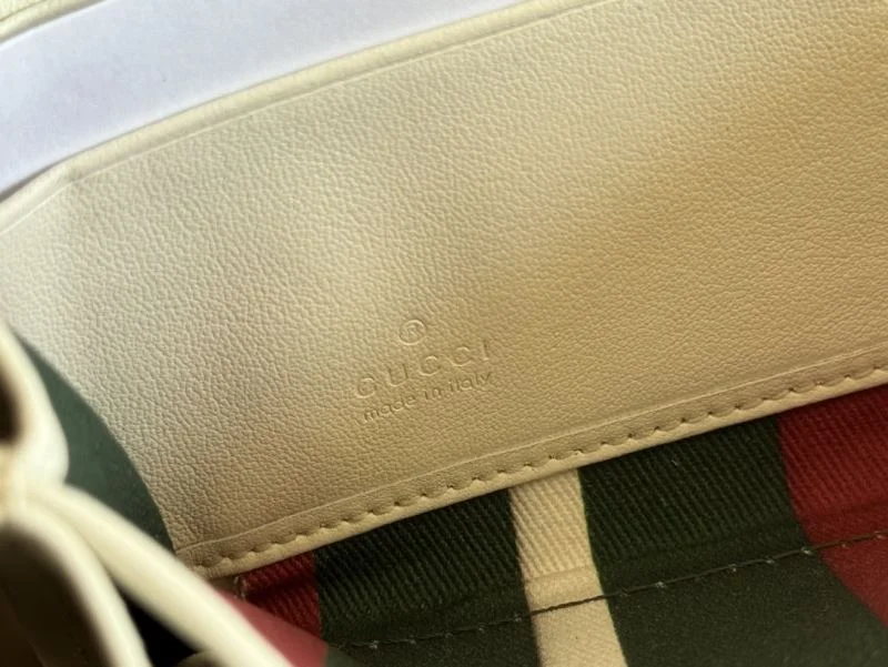 Casual Gucci Wallets Purse 49502