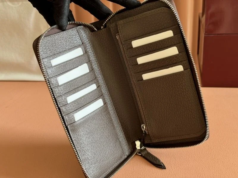 Gucci Wallets Purse Practical 49494