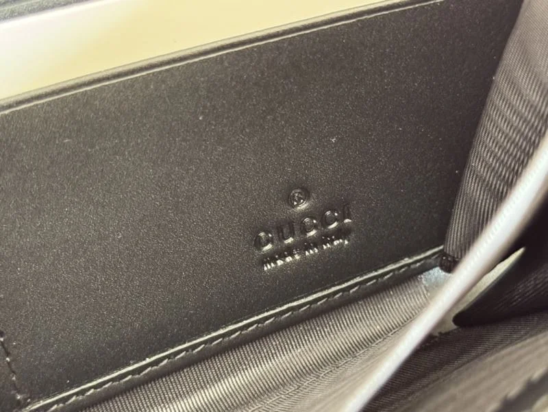 Gucci Wallets Purse Vibrant 49528