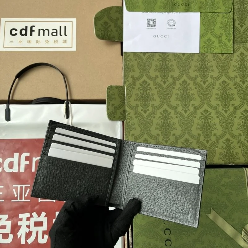 Flexible Gucci Wallets Purse 49489