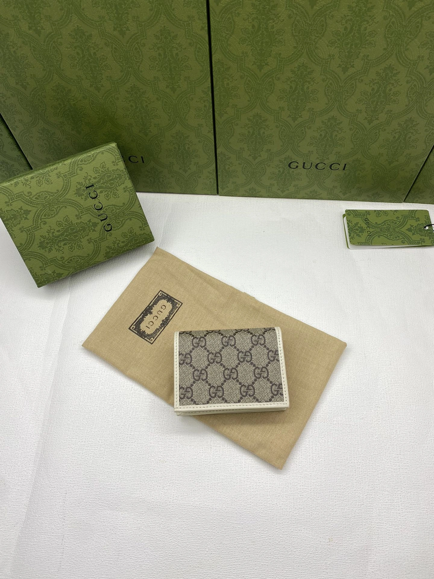 Gucci Wallets Purse Practical 56933