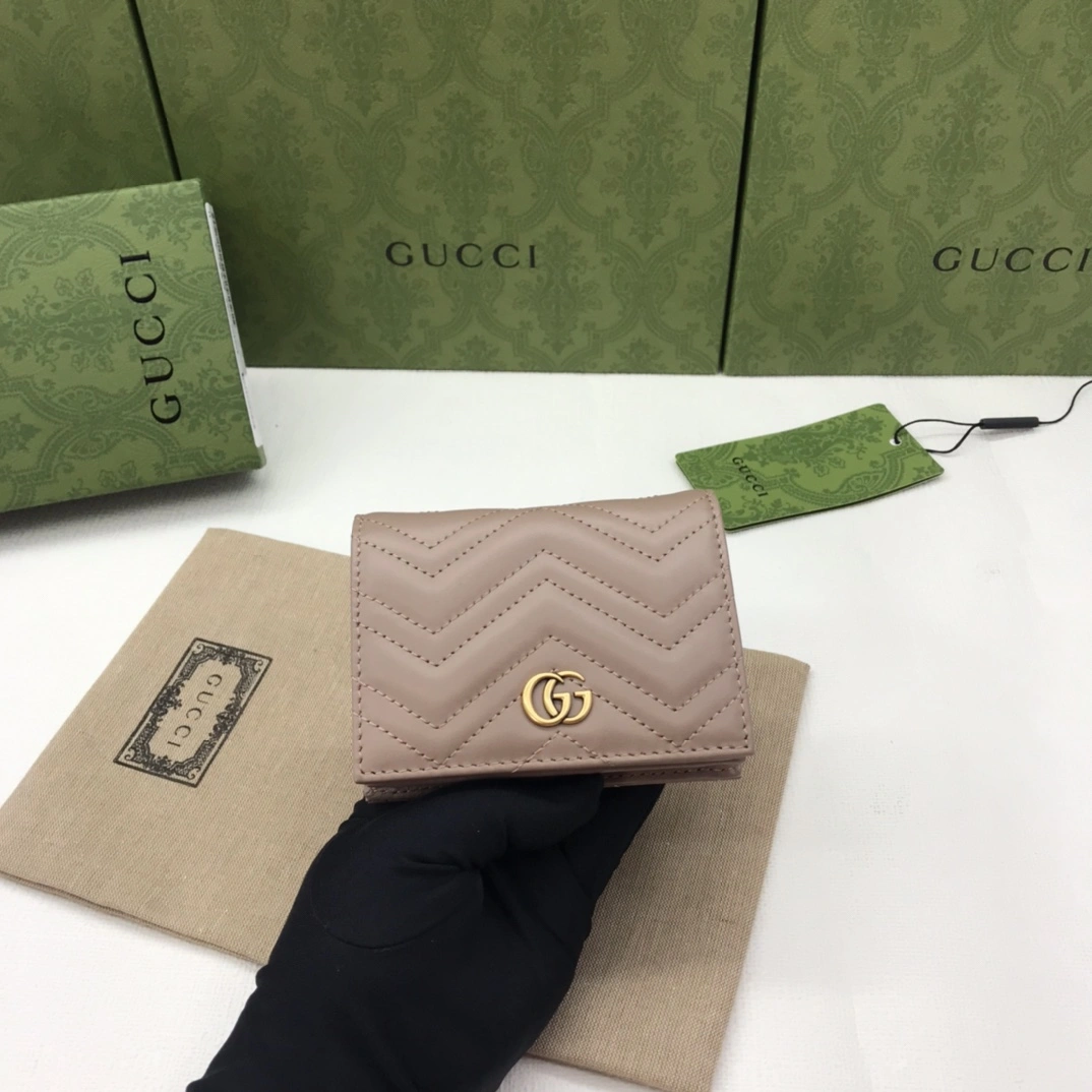 Gucci Wallets Purse Flexible 56895