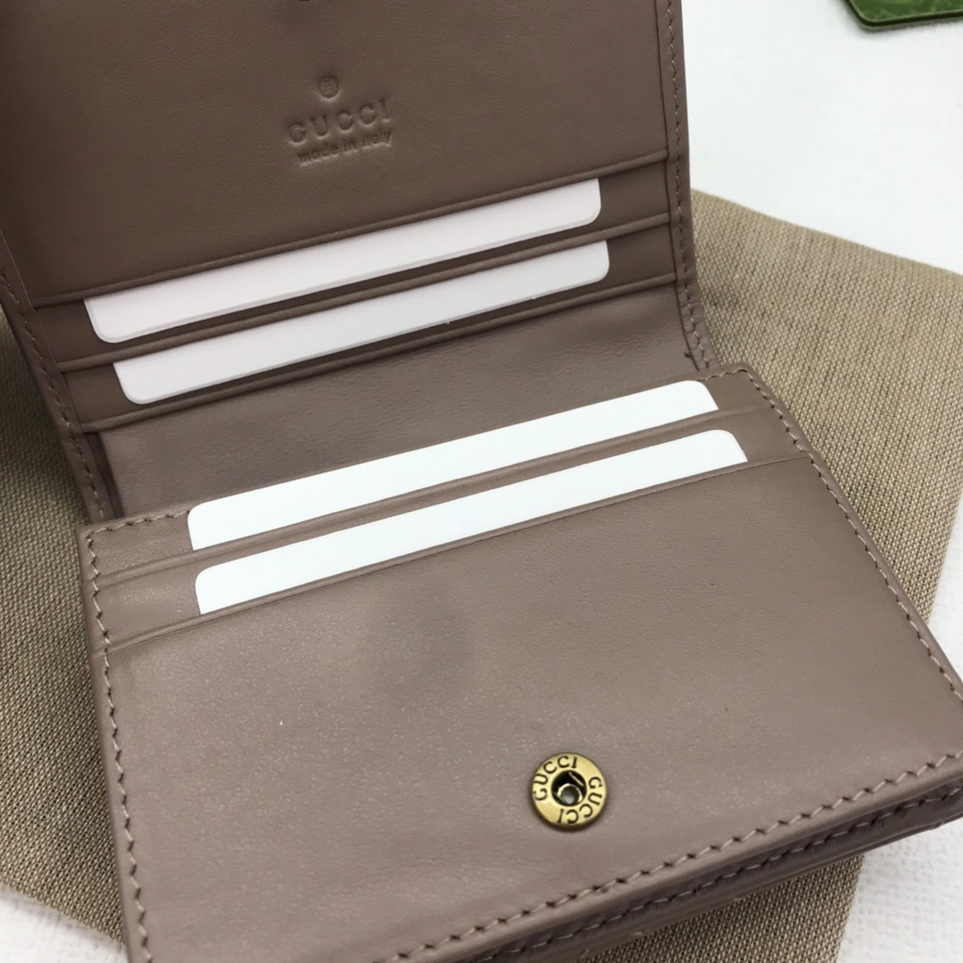 Gucci Wallets Purse Flexible 56895