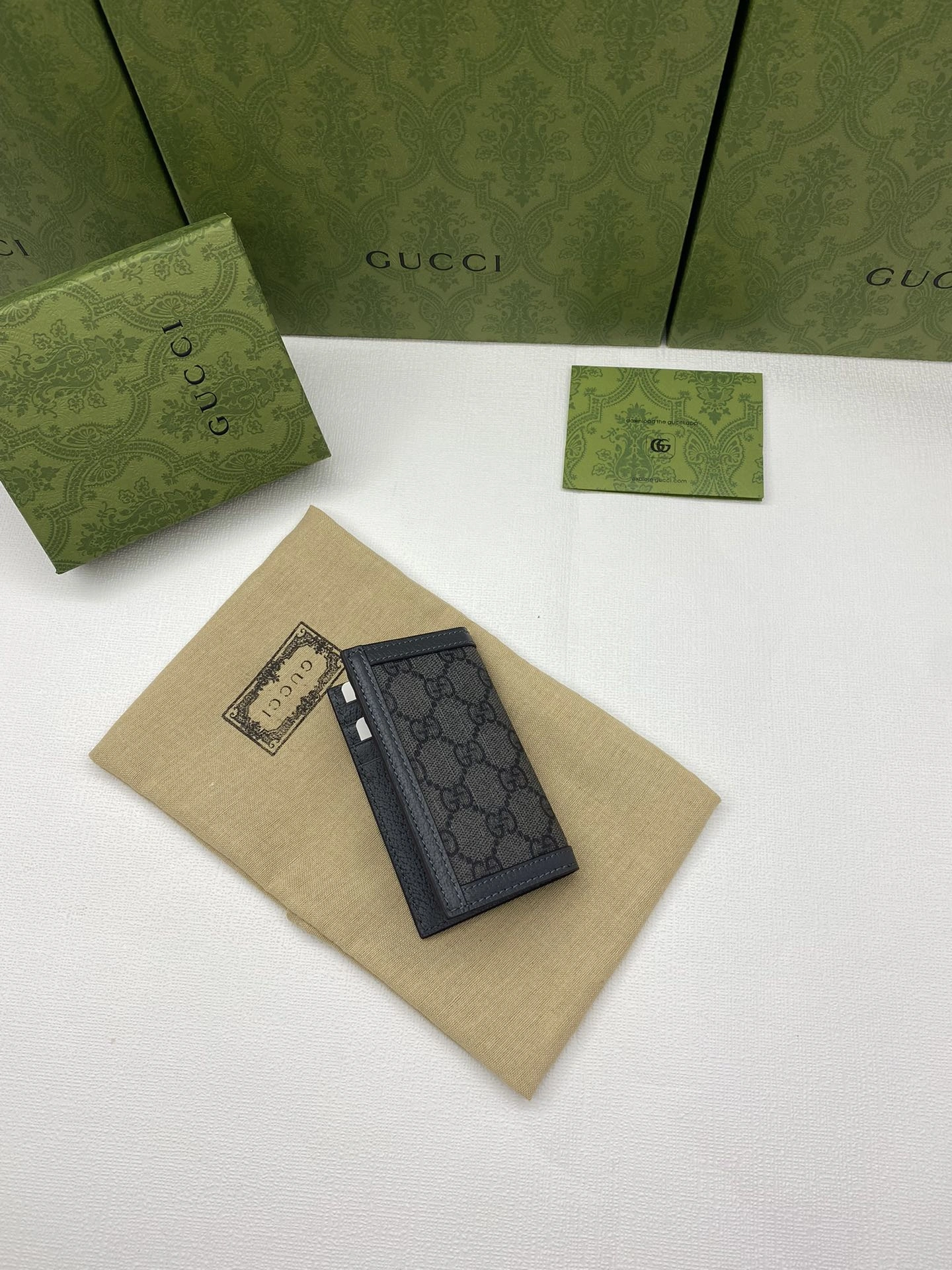 SmoothTexture Gucci Wallets Purse 56879