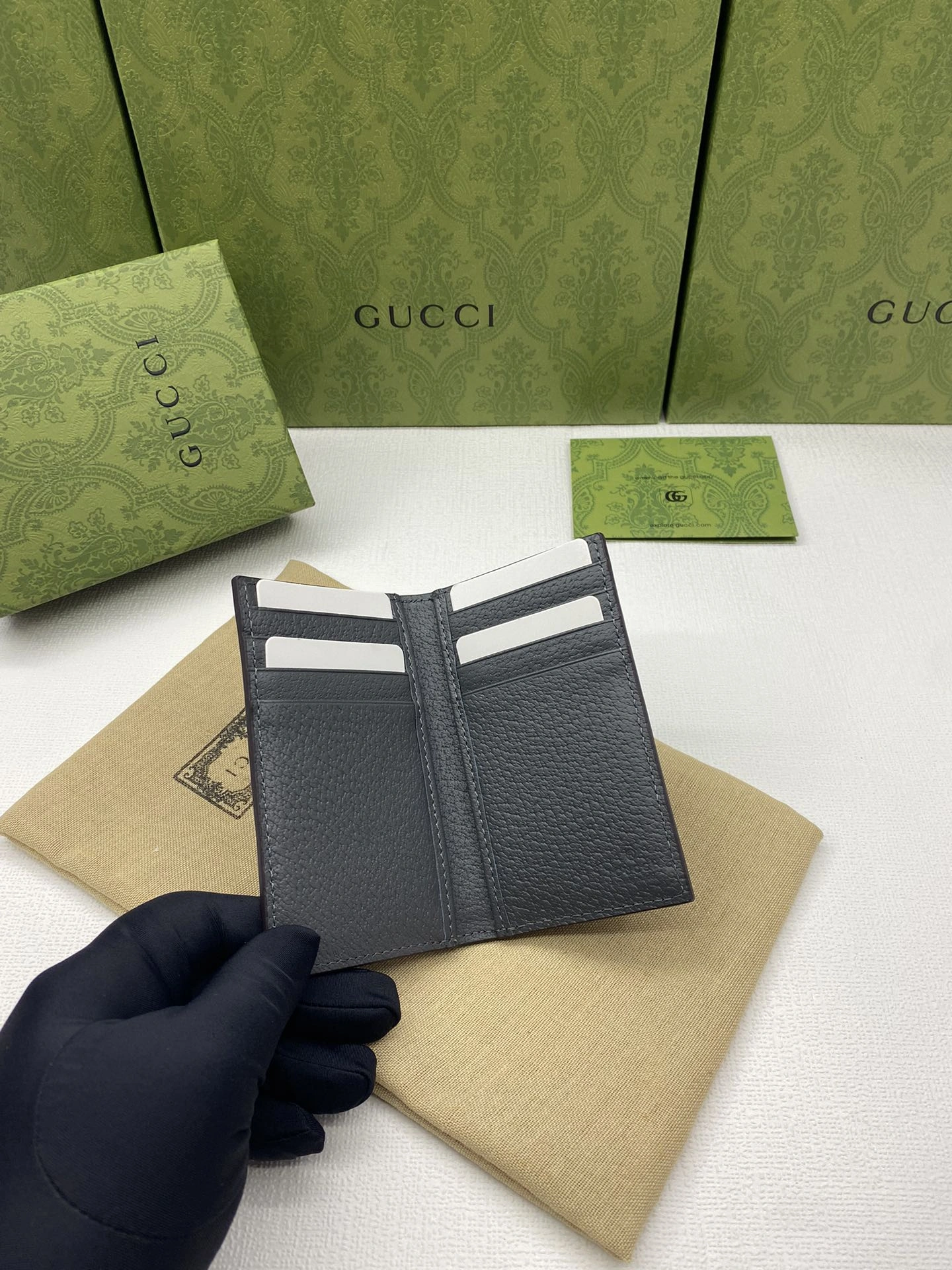 SmoothTexture Gucci Wallets Purse 56879