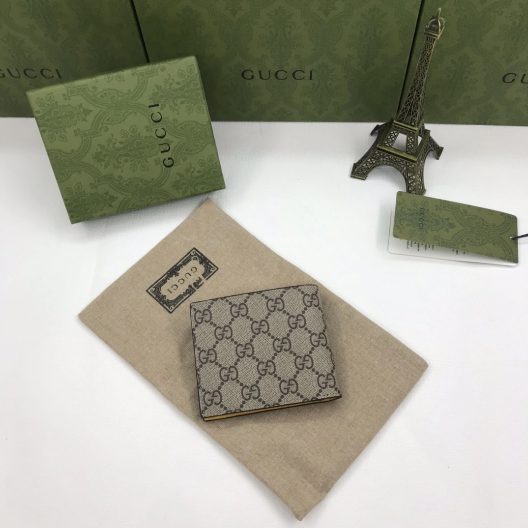 Gucci Wallets Purse Flexible 56870