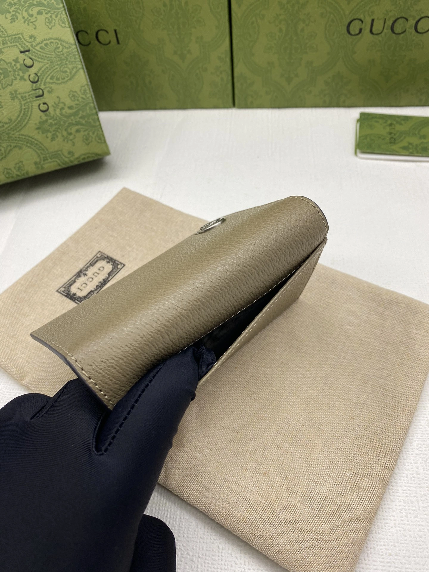 Thermal Gucci Wallets Purse 56848