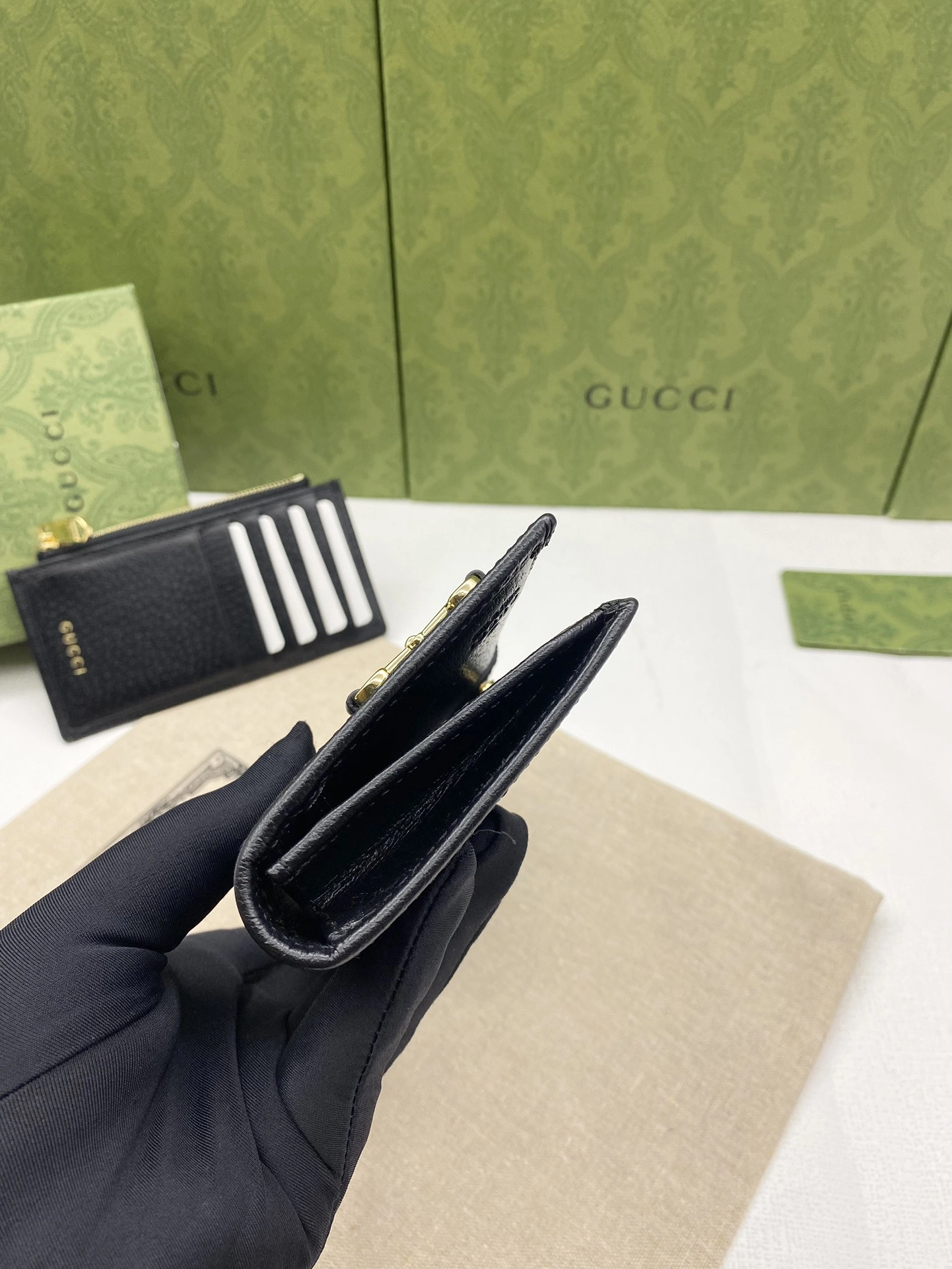 Gucci Wallets Purse Casual 56856