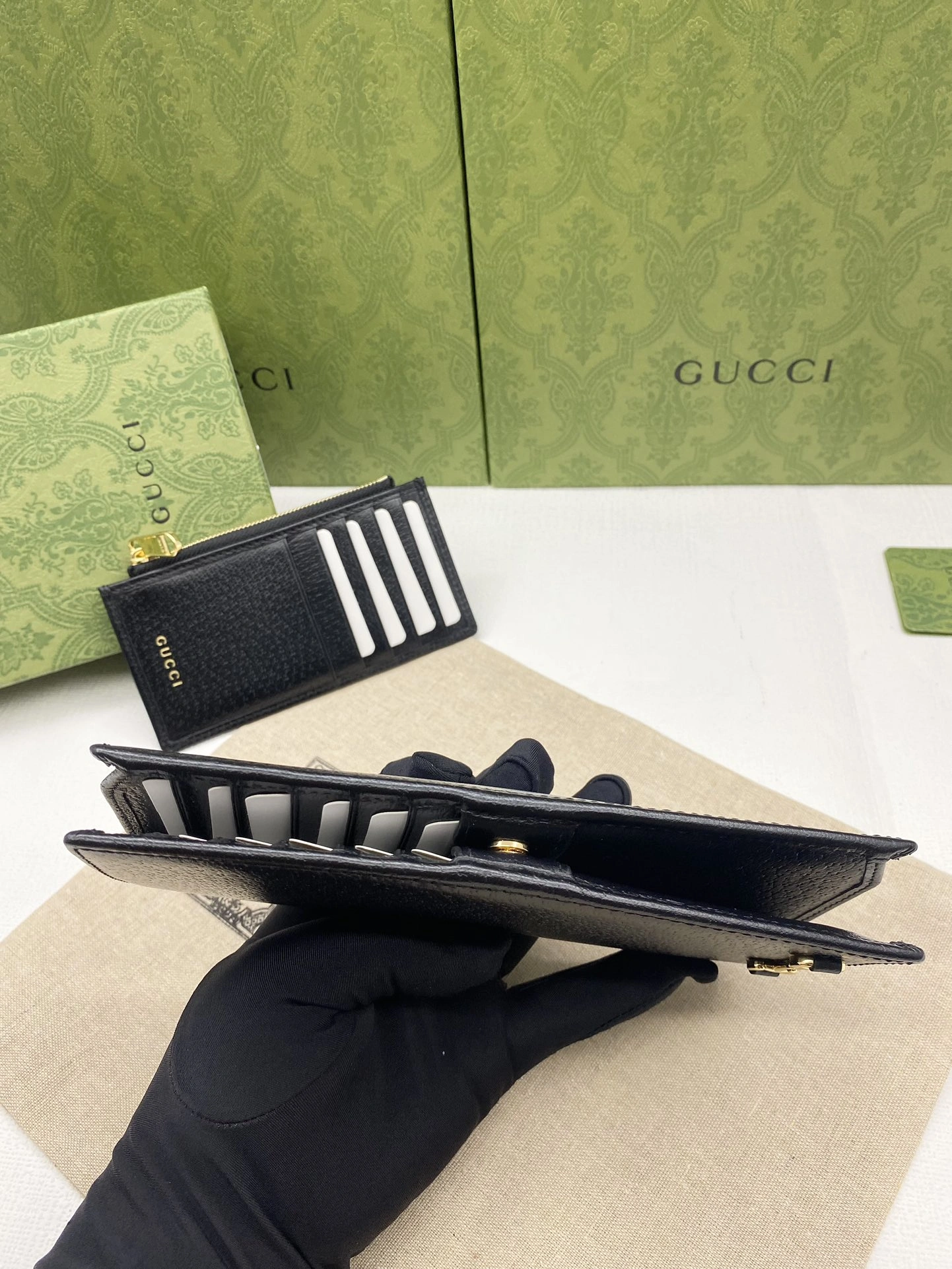 Gucci Wallets Purse Casual 56856