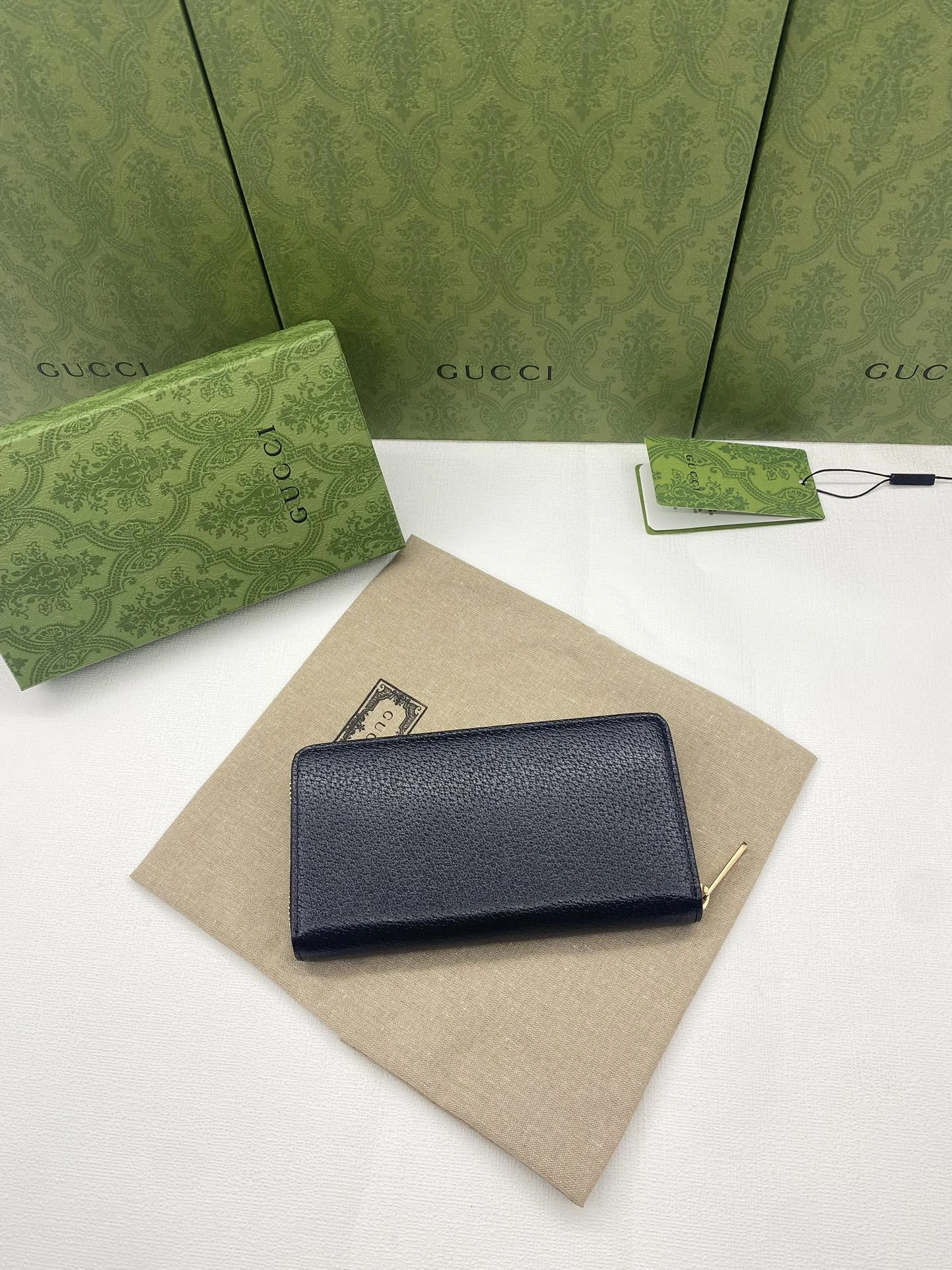 Gucci Wallets Purse Minimalist 56861