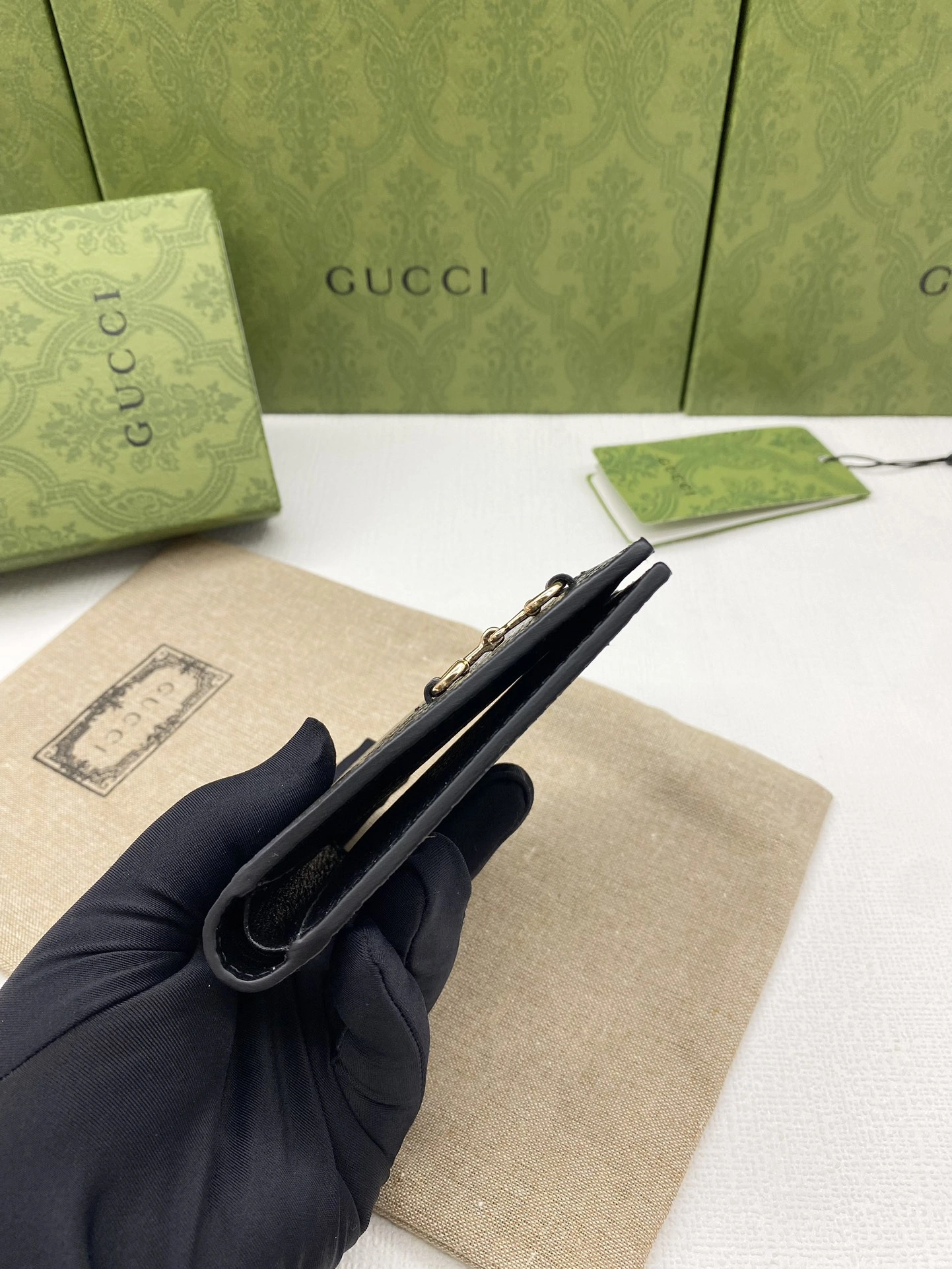 Gucci Wallets Purse GoAnywhere 56858