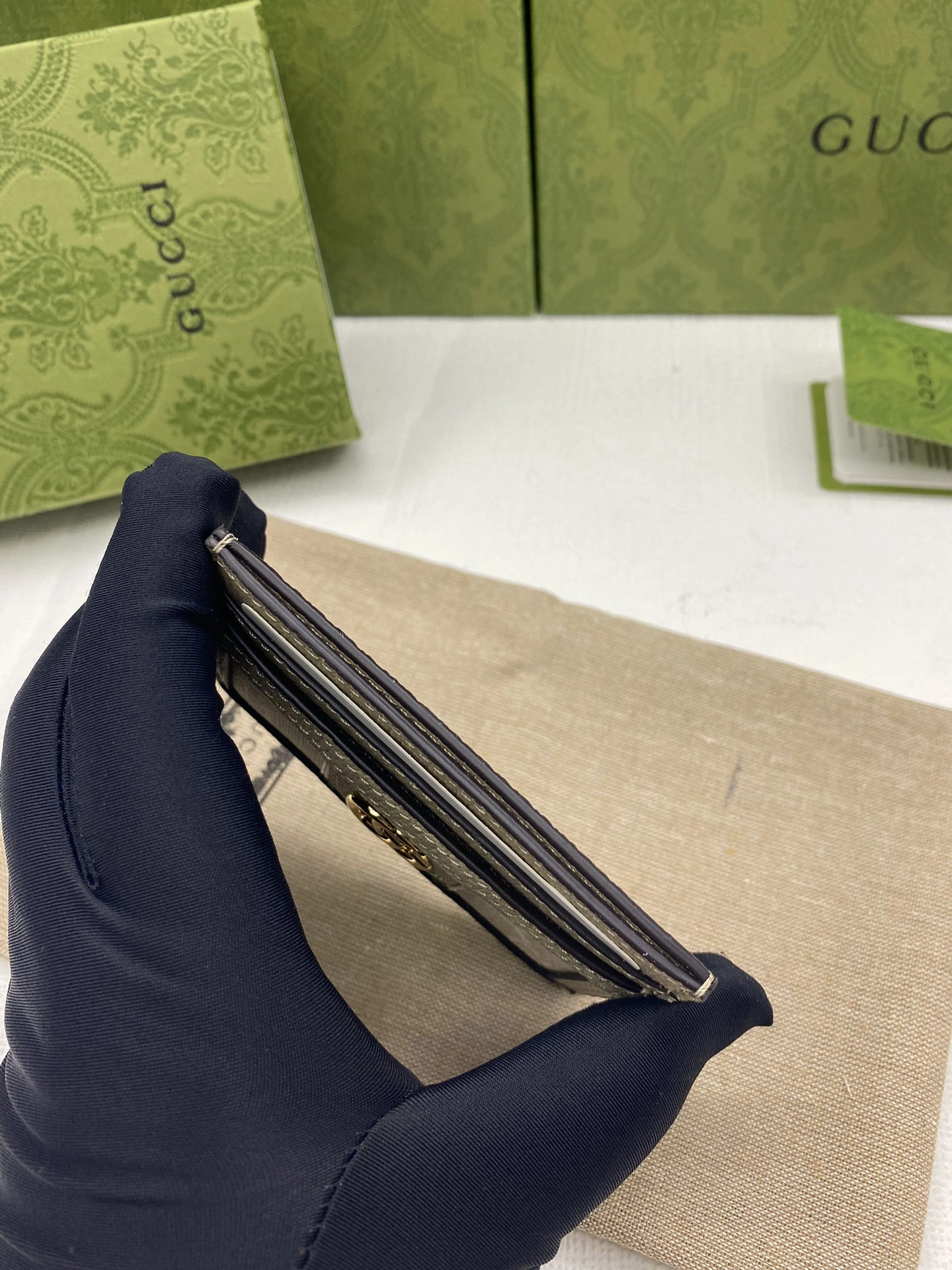 Gucci Wallets Purse Lightweight 56844