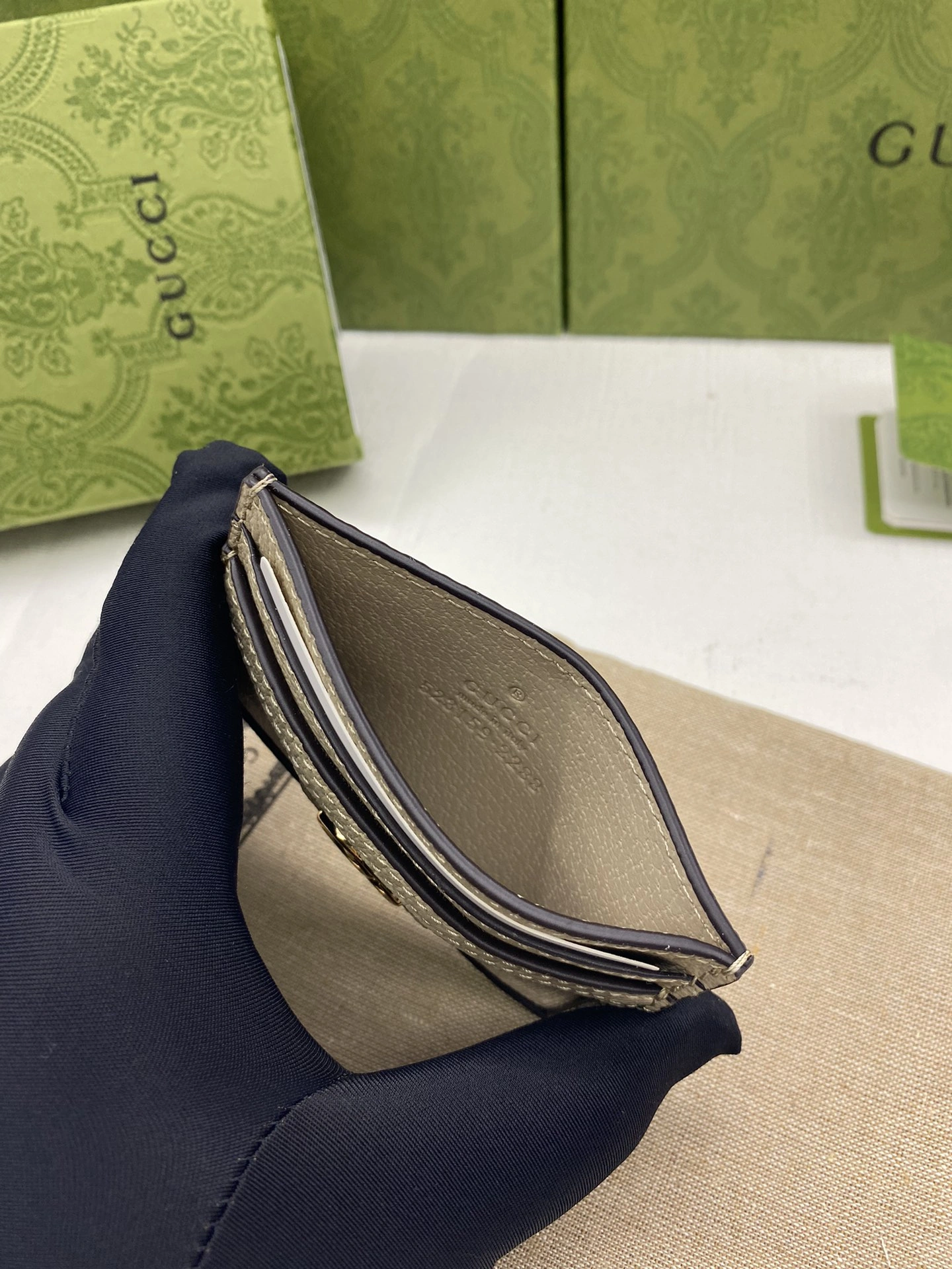 Gucci Wallets Purse Lightweight 56844
