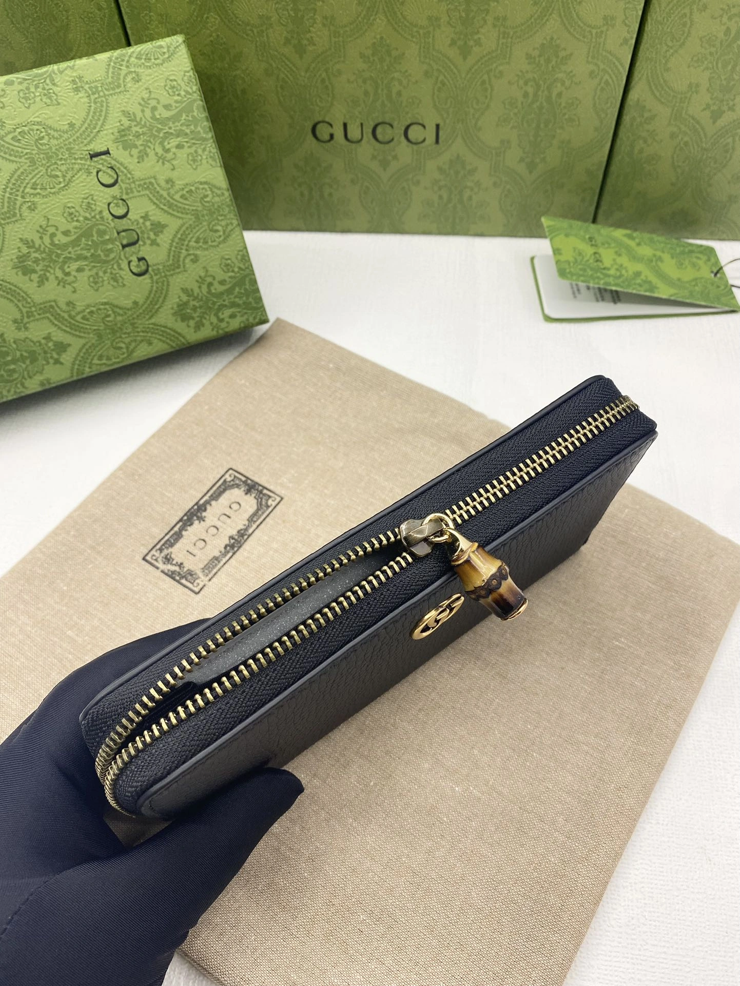 Gucci Wallets Purse Durable 56823