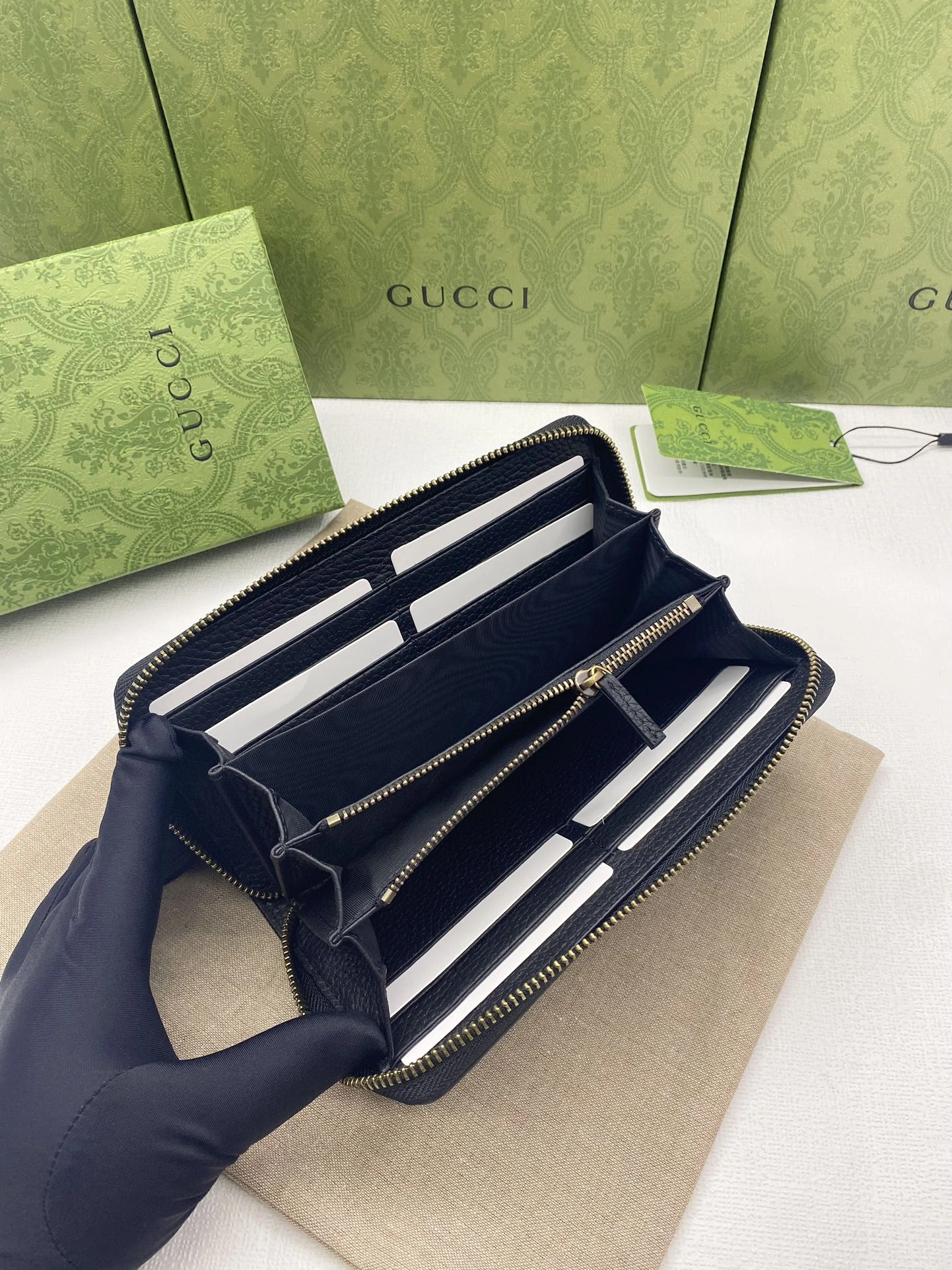 Gucci Wallets Purse Durable 56823