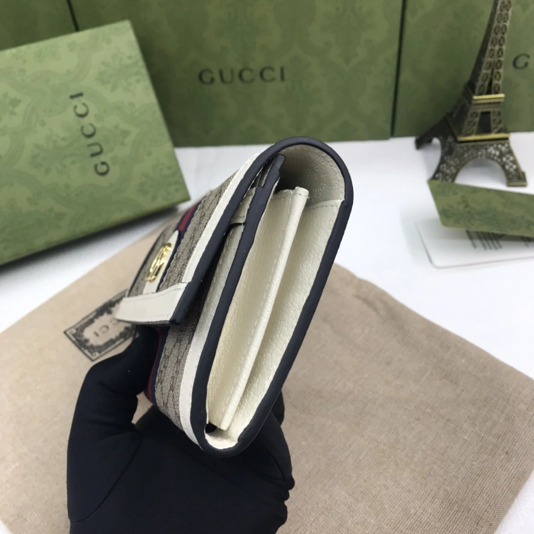 Gucci Wallets Purse Bright 56830