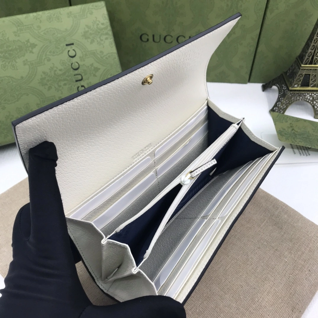 Gucci Wallets Purse Bright 56830