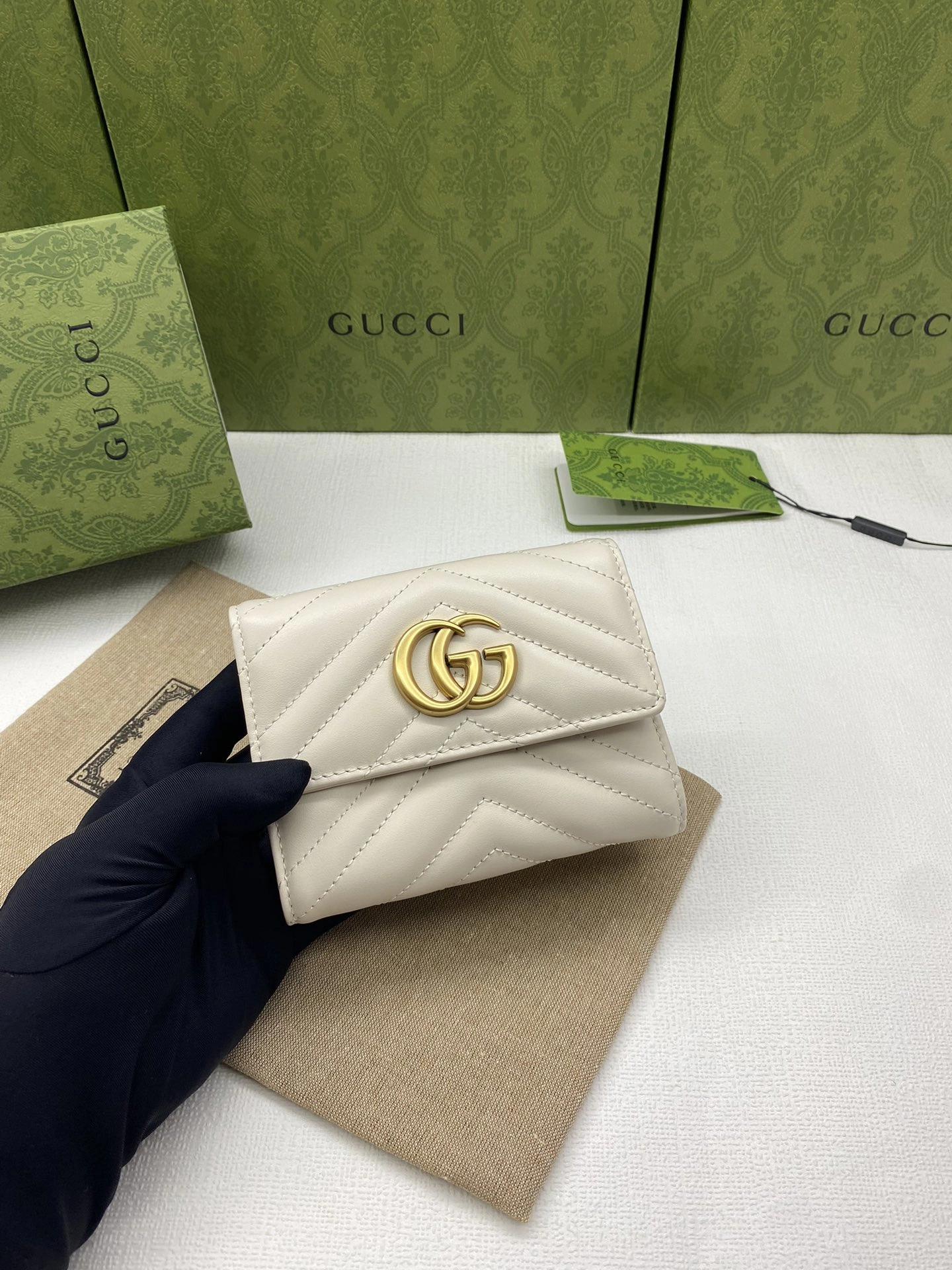 WeatherProof Gucci Wallets Purse 56820