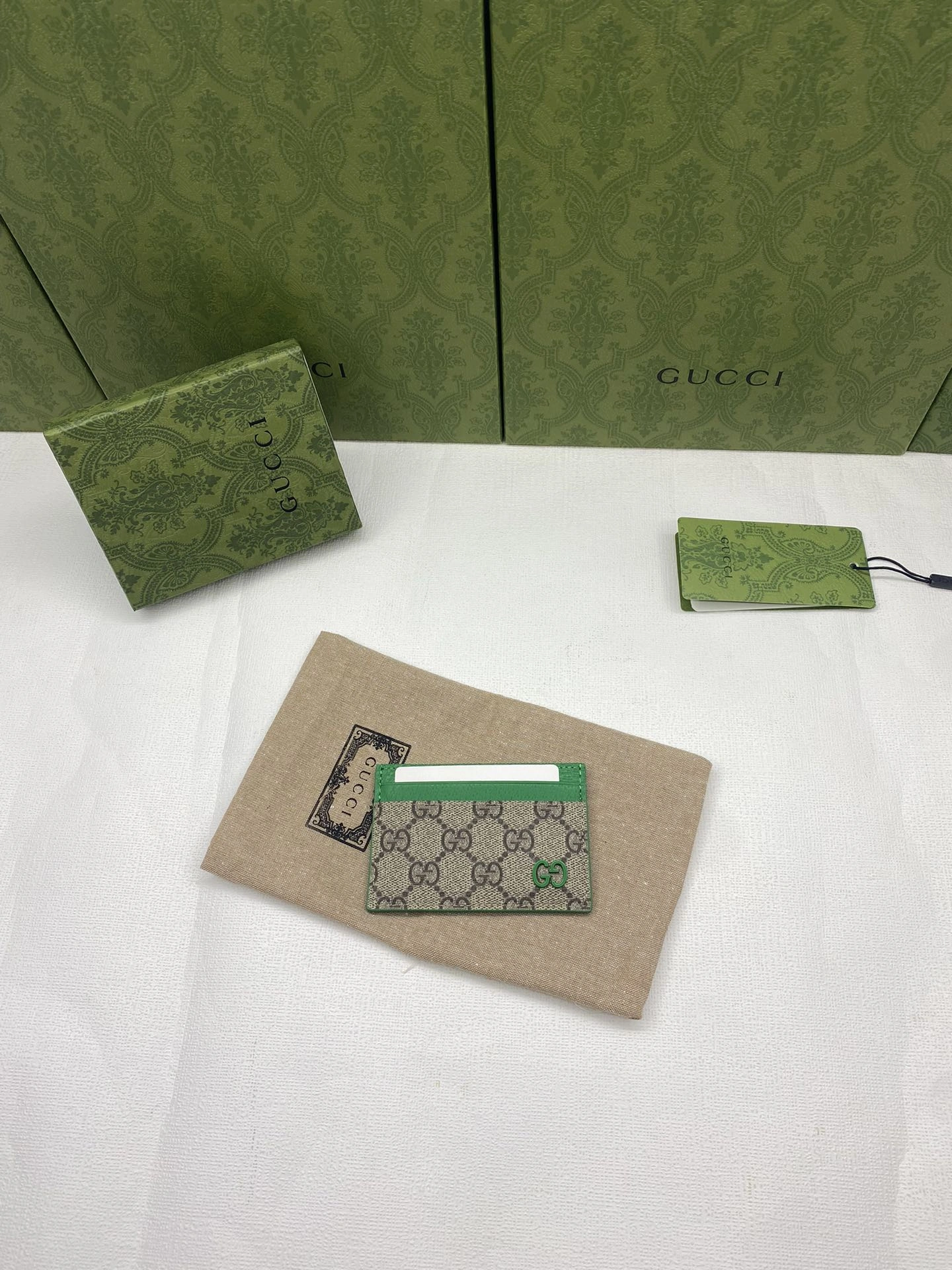 Neat Gucci Wallets Purse 56908