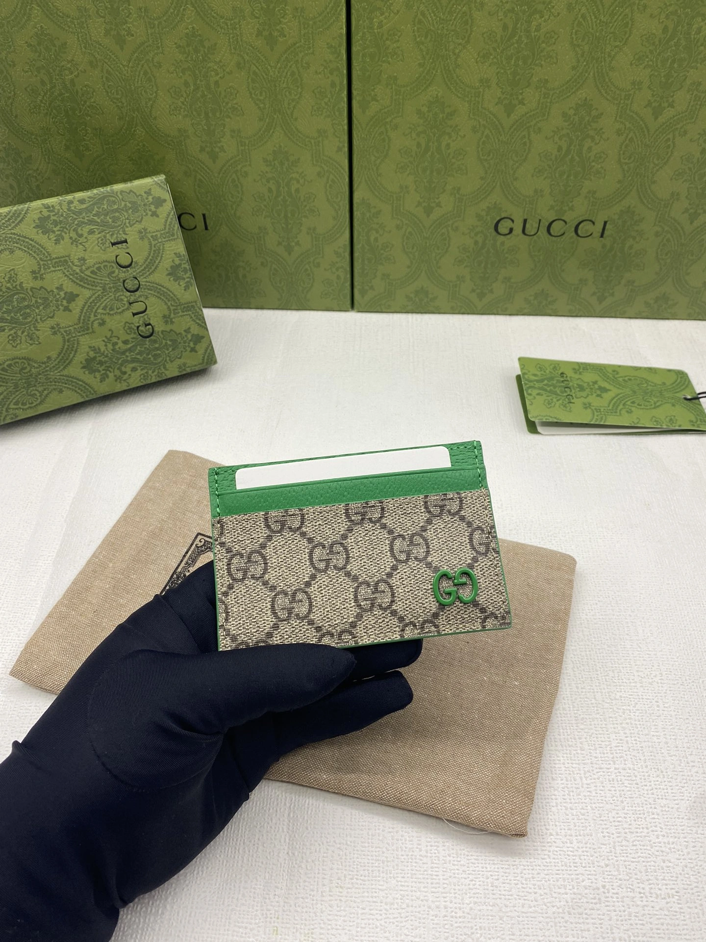 Neat Gucci Wallets Purse 56908