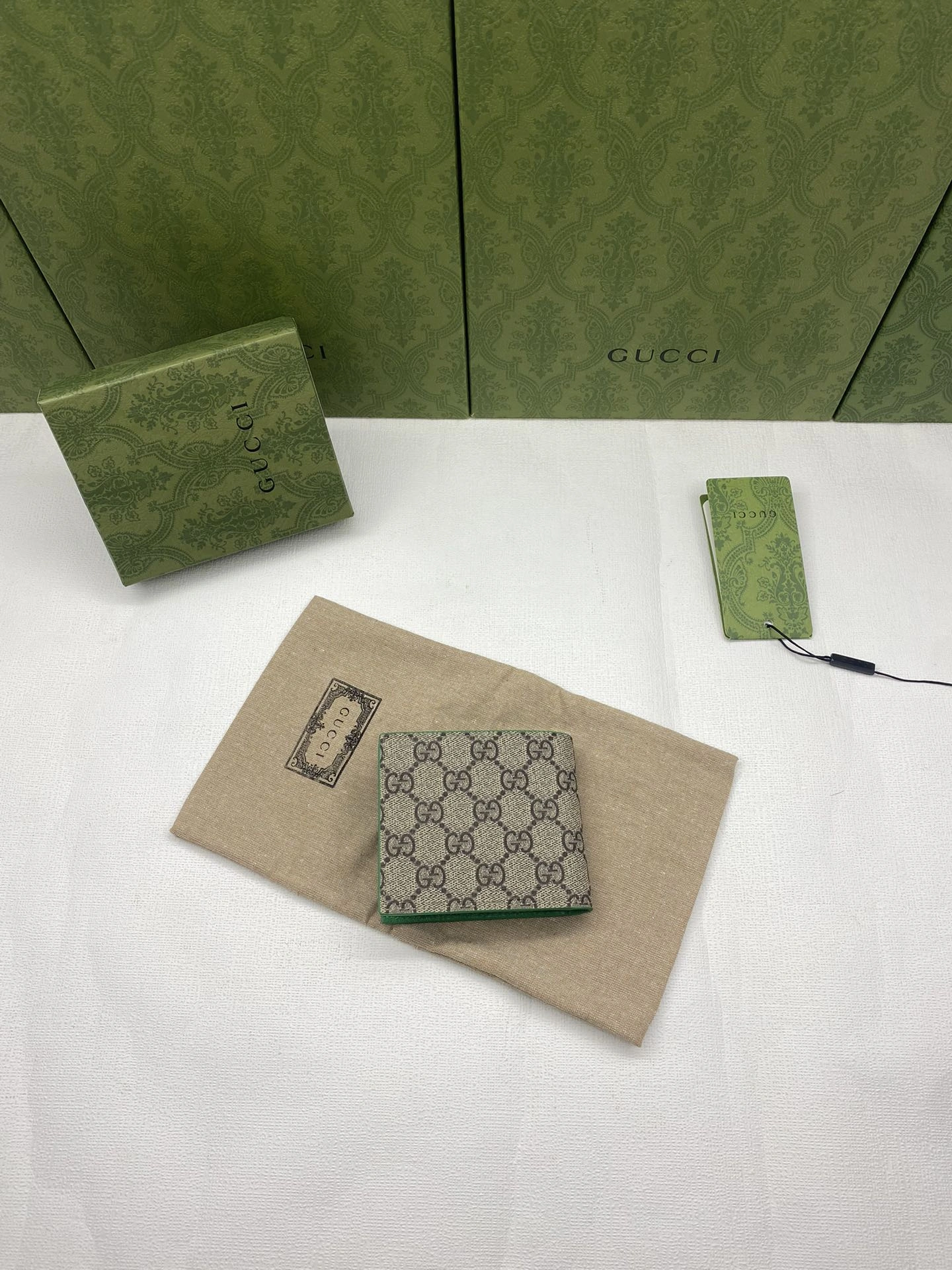 Gucci Wallets Purse Fashionable 56822