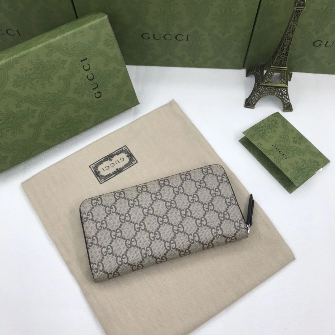 Gucci Wallets Purse Classic 56814