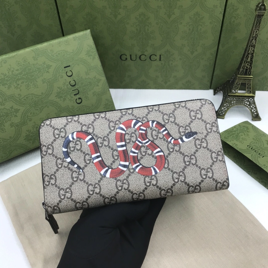 Gucci Wallets Purse Classic 56814