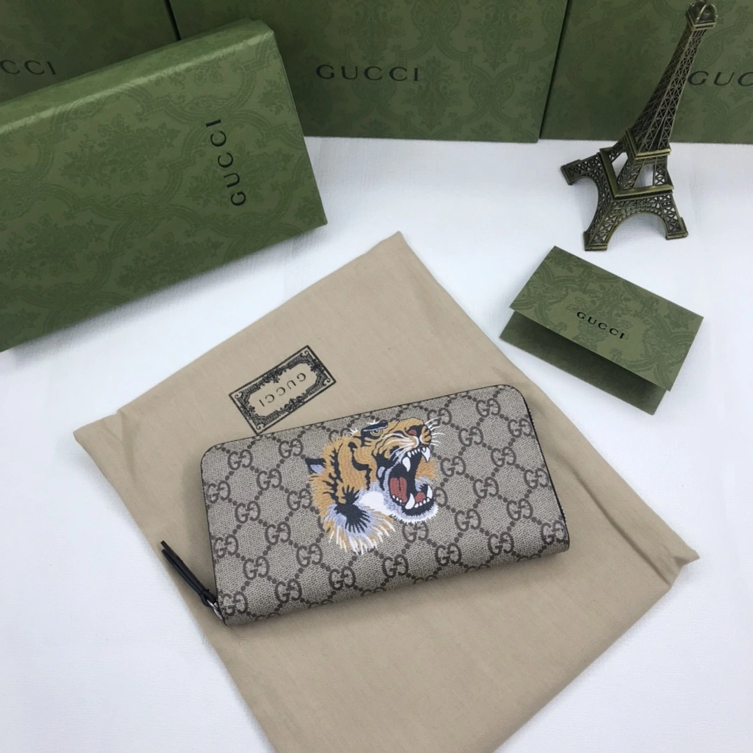 Gucci Wallets Purse Chic 56827