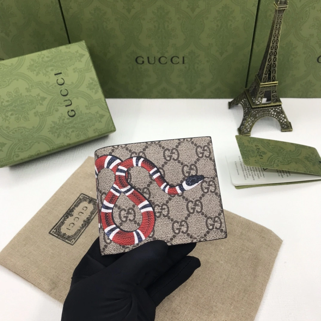 Gucci Wallets Purse Classic 56836