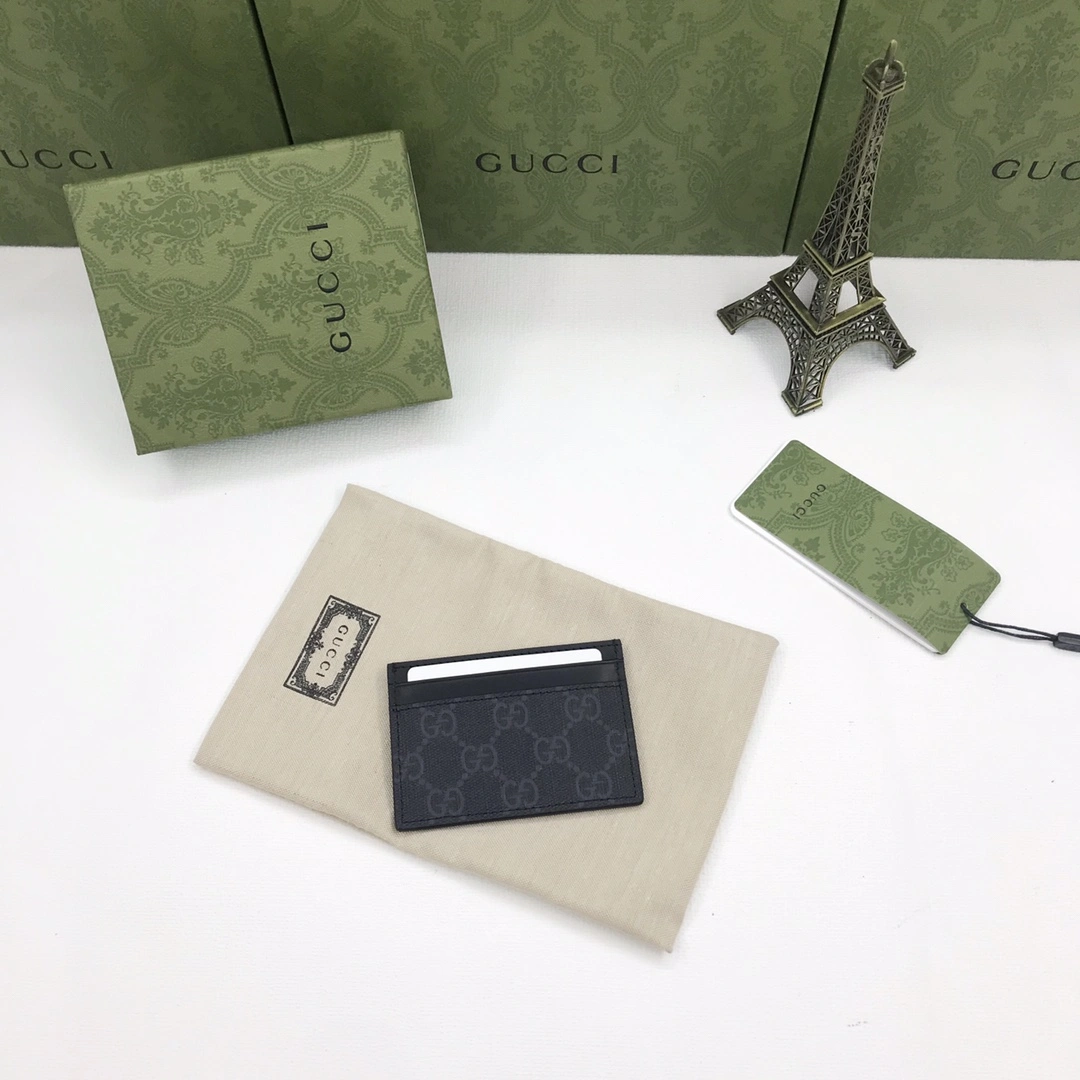 Gucci Wallets Purse Versatile 56803