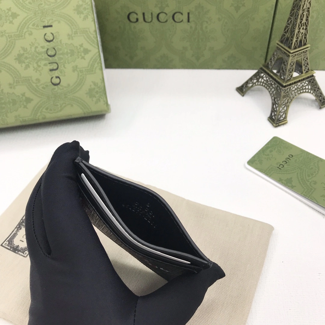 Gucci Wallets Purse Versatile 56803