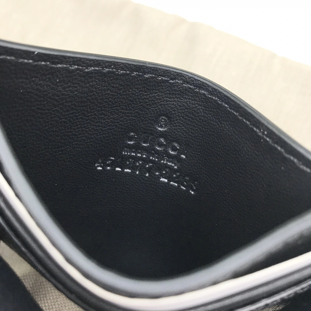 Gucci Wallets Purse Versatile 56803