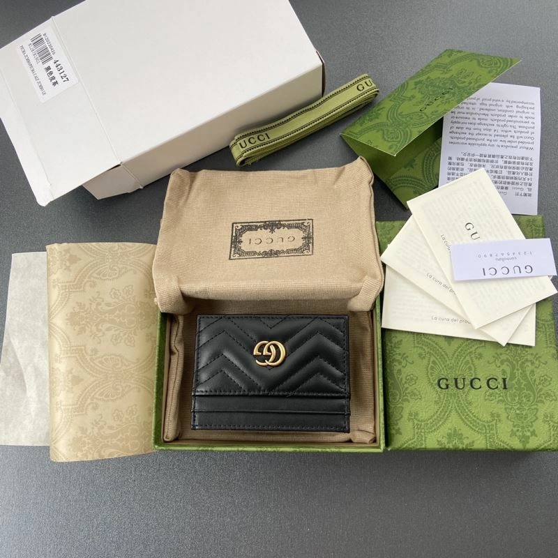 Gucci Wallets Purse Refined 65786