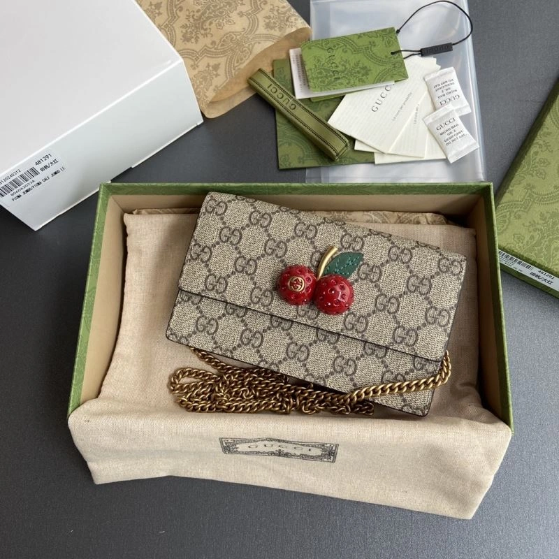 RelaxedFit Gucci Wallets Purse 65806