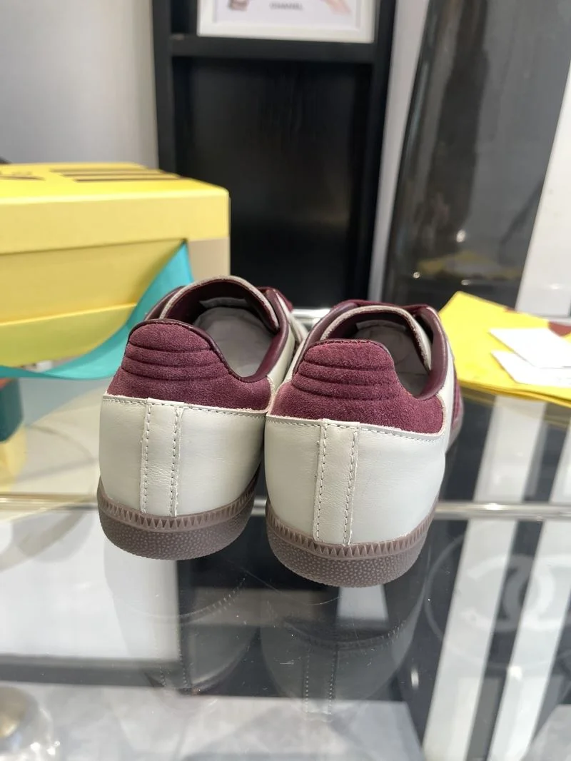 Casual Gucci x Adidas Shoes 24635