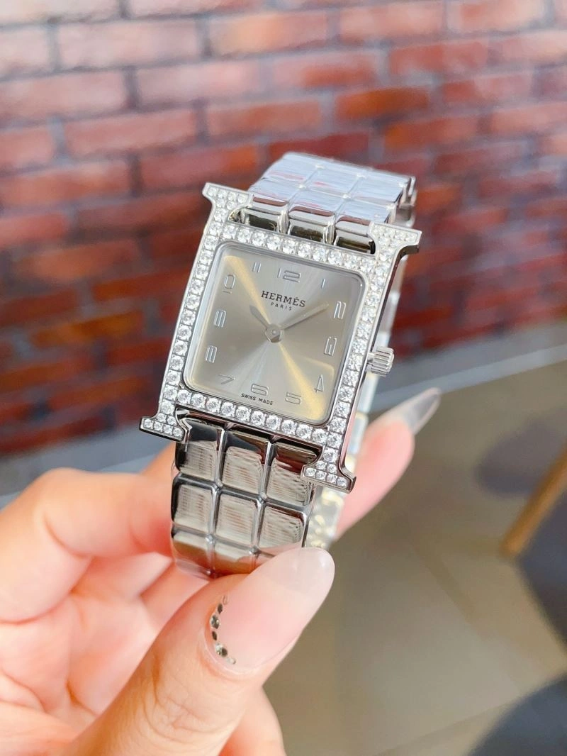 Contemporary HERMES Watches 183848