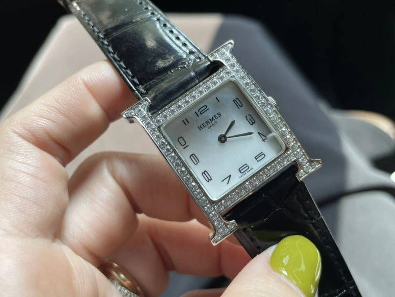 Effortless HERMES Watches 183821