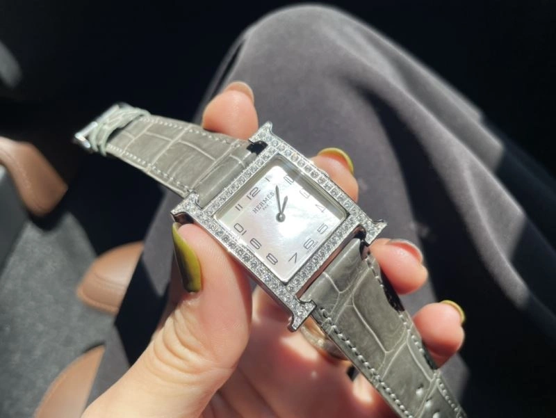 Neat HERMES Watches 183812