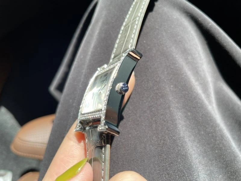 Neat HERMES Watches 183812