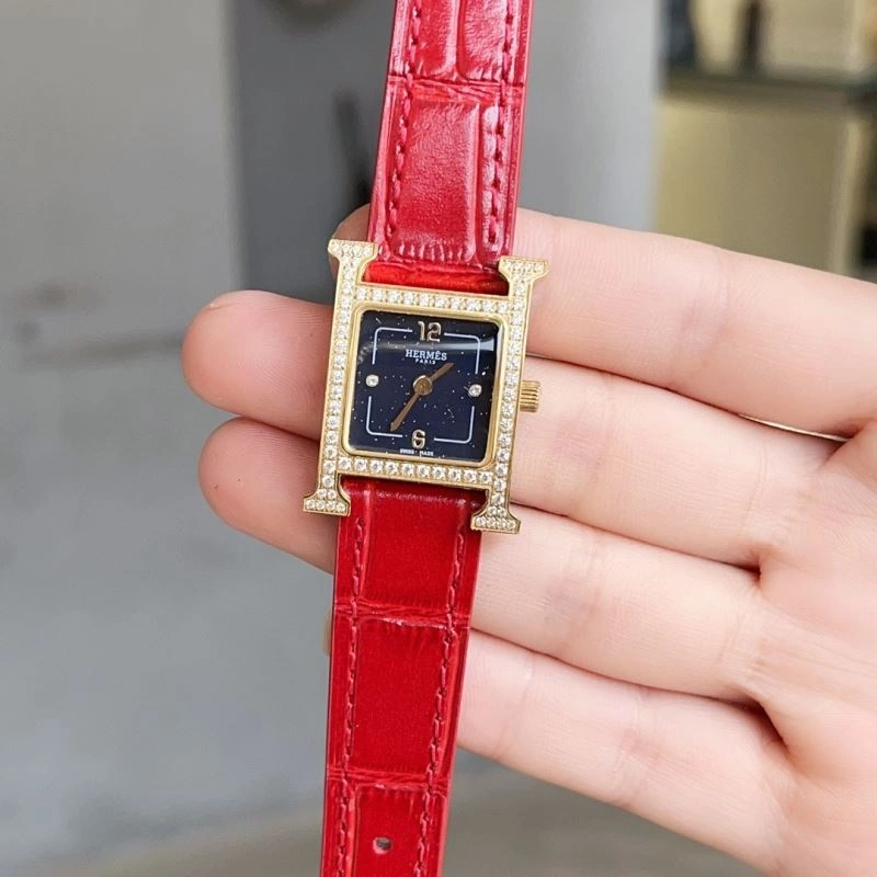 Sleek HERMES Watches 183804