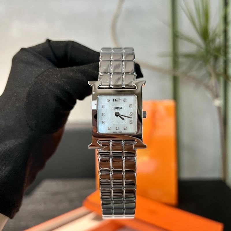 Soft HERMES Watches 183794