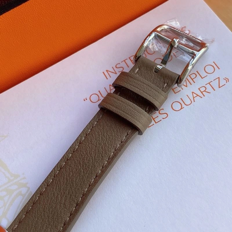 Versatile HERMES Watches 183743