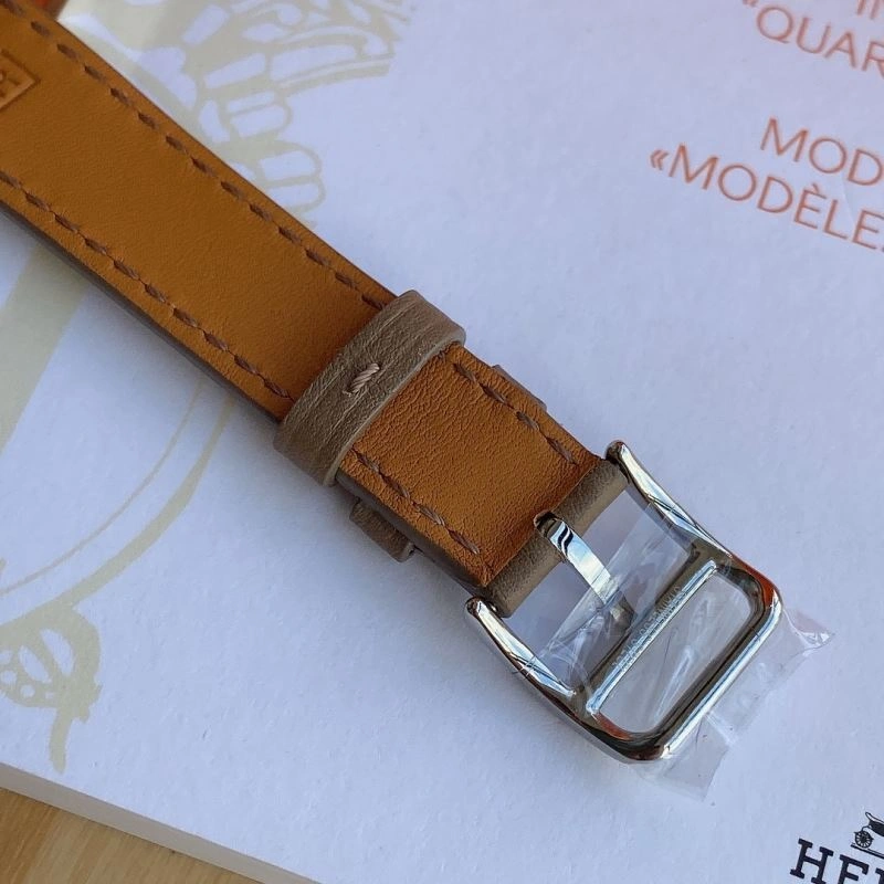 Versatile HERMES Watches 183743